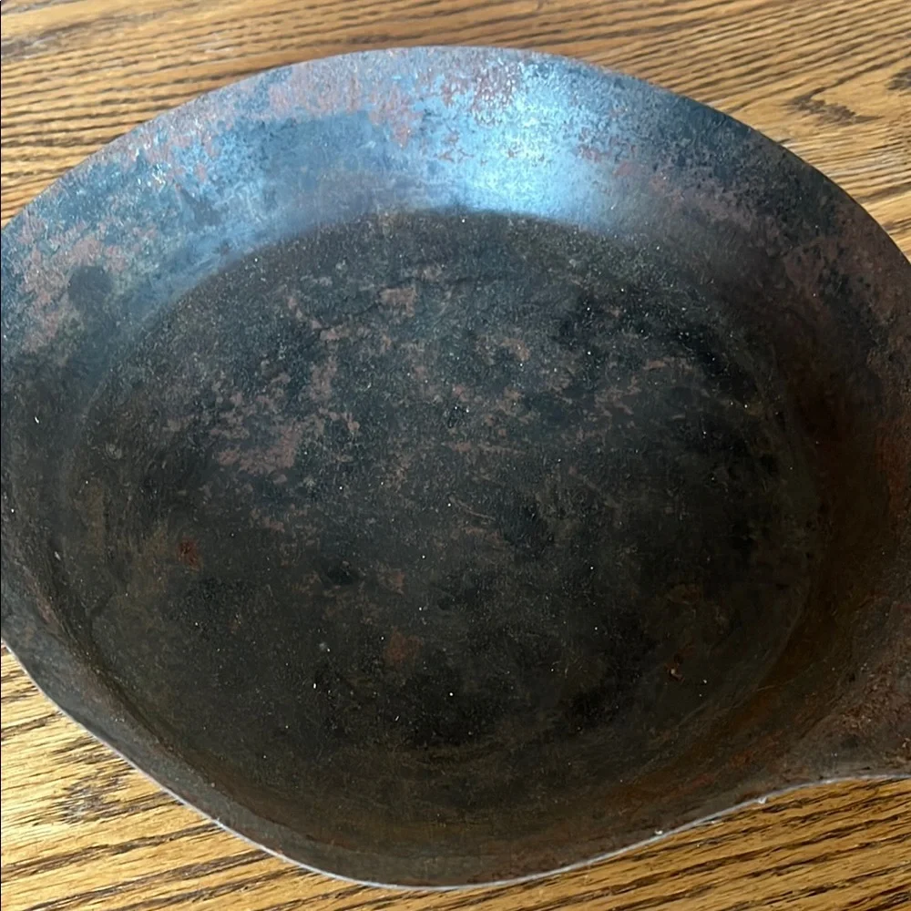 Cold Handle Vintage Cowboy Frying Pan